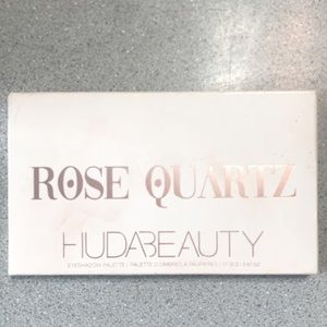 Huda Beauty Rose Quartz Eyeshadow Palette